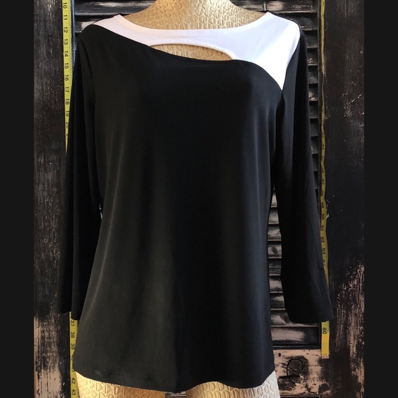 Susan Graver Tops - Susan Graver Liquid Knit Keyhole Top